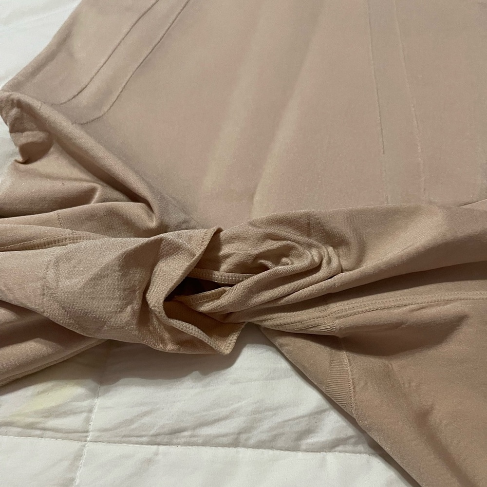SPANX High Waist Tan Women's Shorts - Picture 6 of 9
